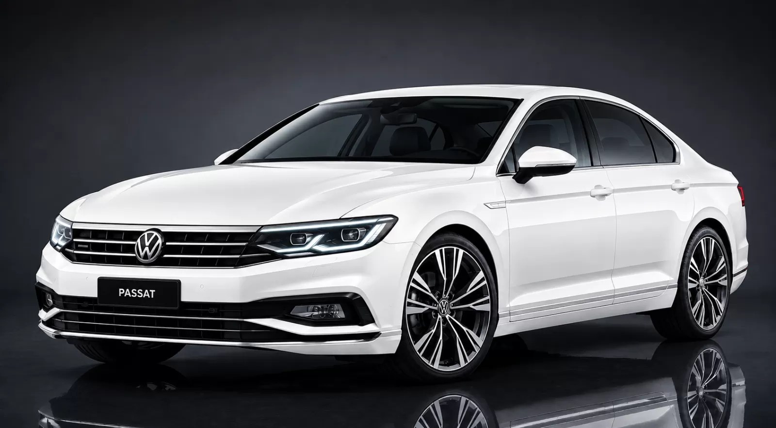 Volkswagen Passat - image 2